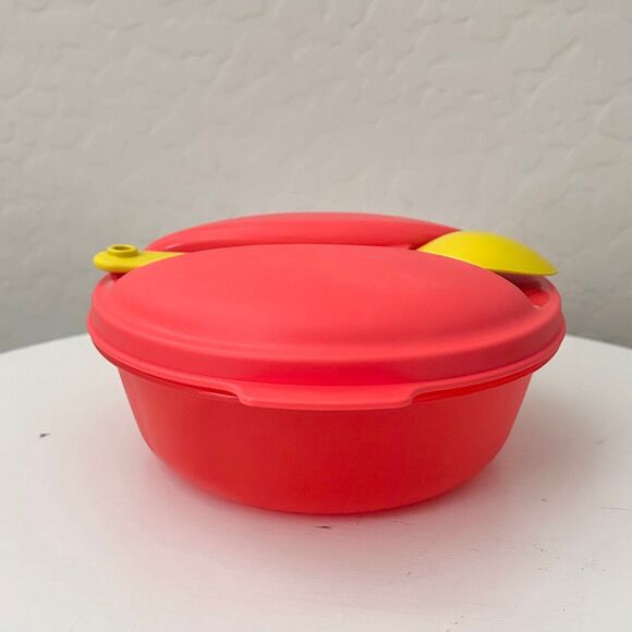 Tupperware Kitchen New Tupperware Bite To Go Bowl Spoon Set Yellow